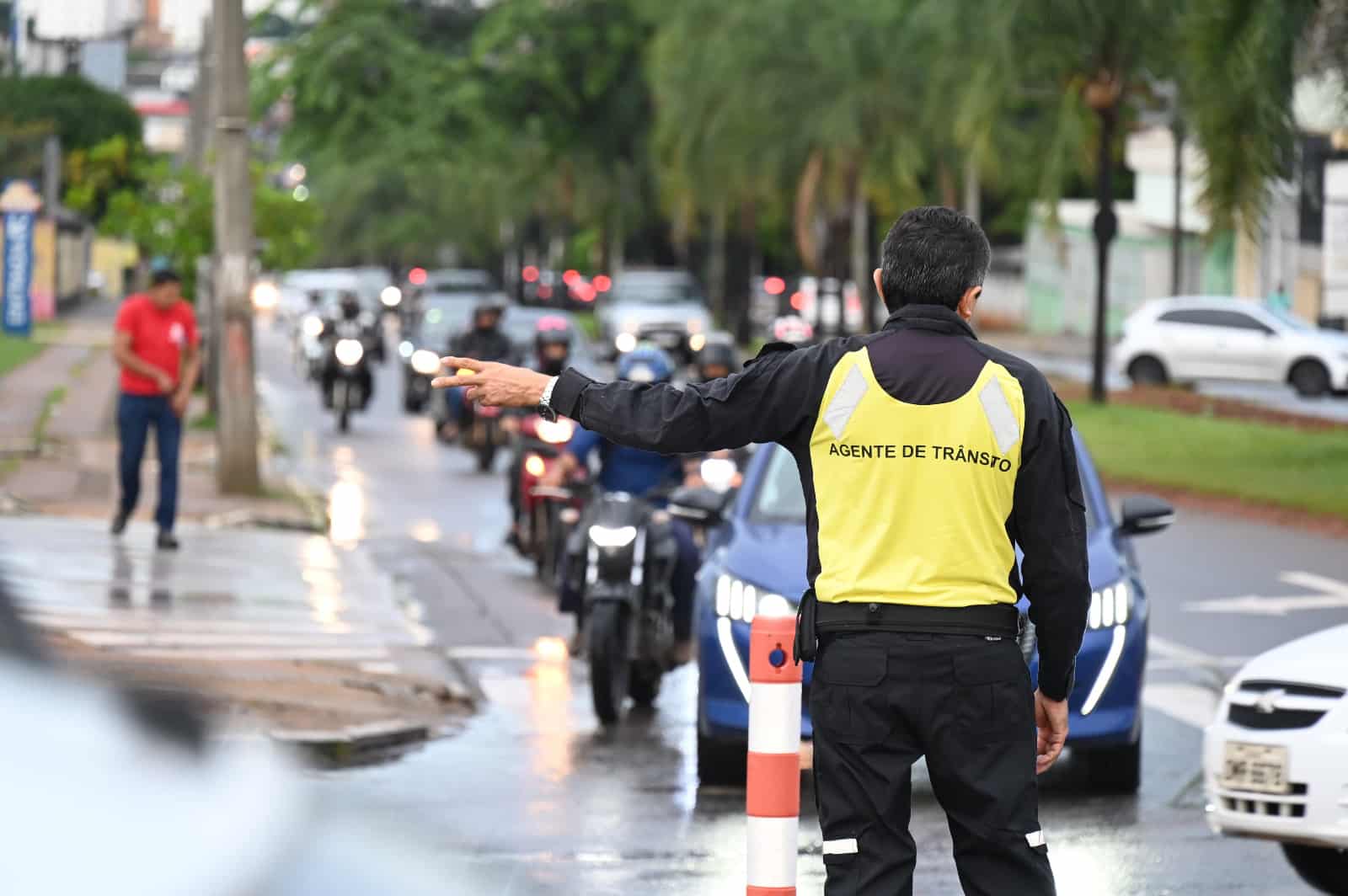 trânsito no Centro de Goiânia